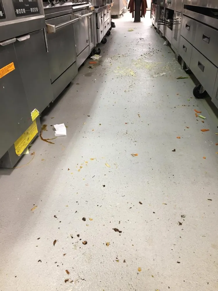 Floor before cleaning